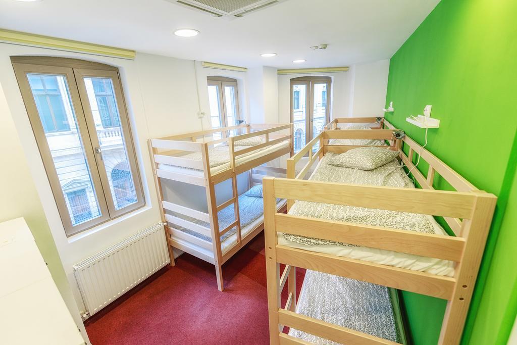 Pura Vida Sky Bar & Hostel 부쿠레슈티 객실 사진